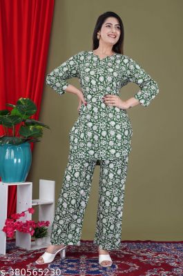 Green Rayon Floral Printed Kurta Pants 2 Pc Co Ord Set