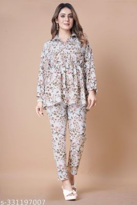 Off White Crepe Short Floral Printed Kurti Pants 2 Pc Co Ord Set