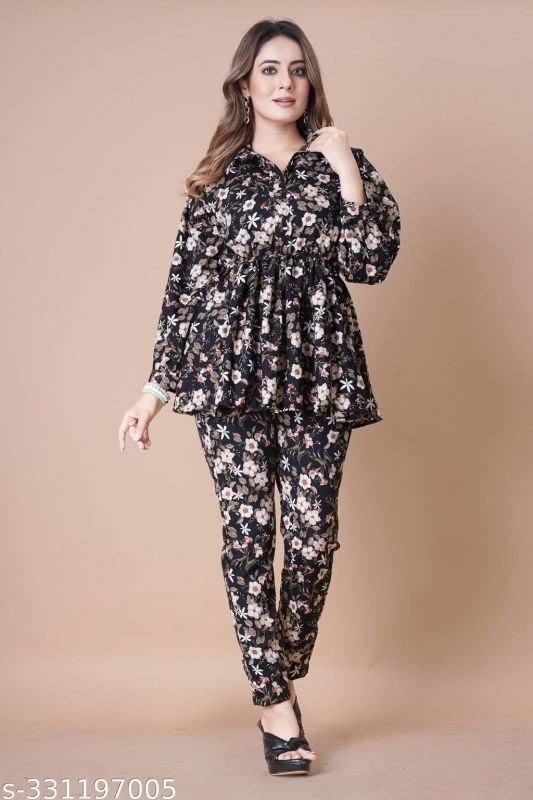 Black Crepe Short Floral Printed Kurti Pants 2 Pc Co-ord Set