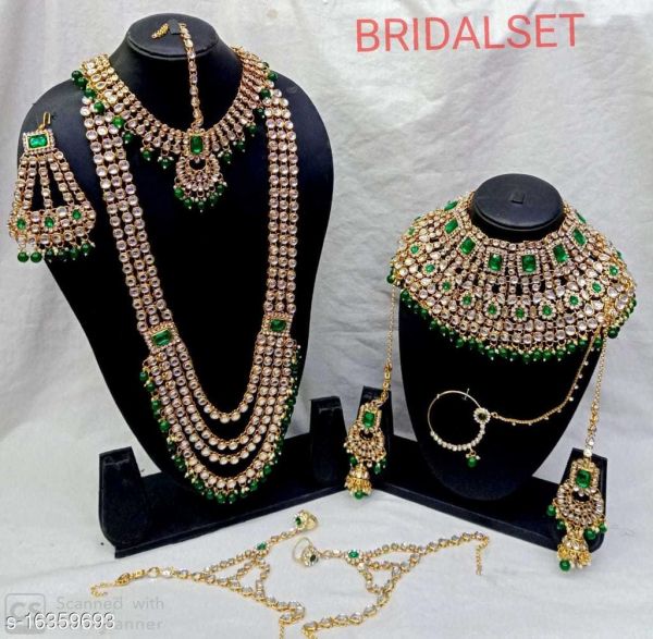 Green Bridal Jewellery Set