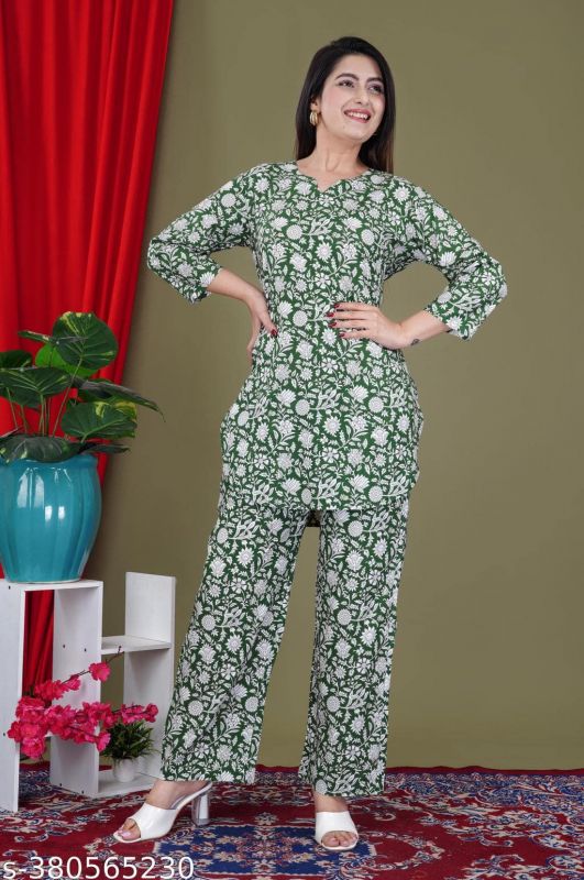 Green Rayon Floral Printed Kurta Pants 2 Pc Co-ord Set