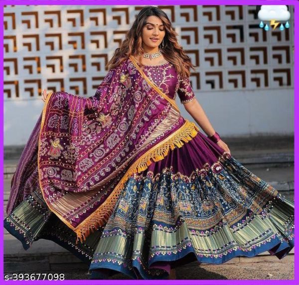 Stylish Desinger Lahenga Choli For Girls