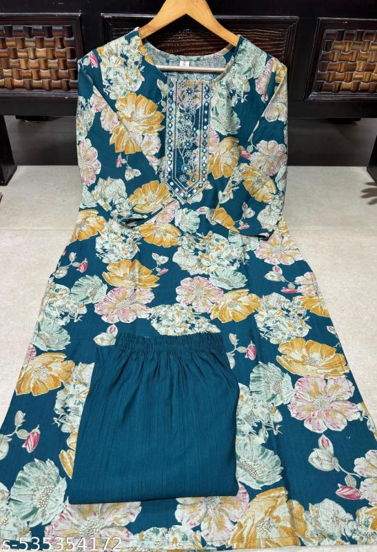 Vatican Fabric Kurti With Pants Sets