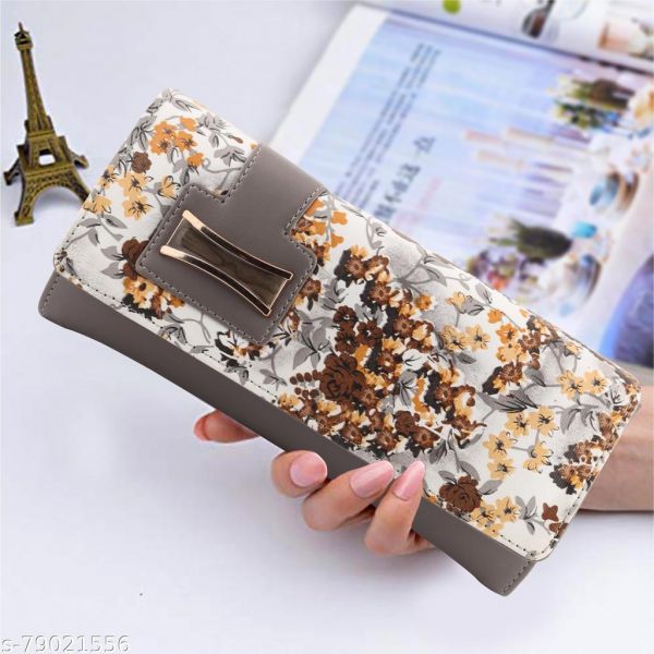 Women Clutches