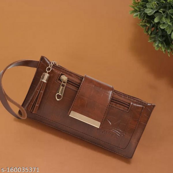 Womens Trending Crocodile Clutches Stylish Fashionable Clutch For Casual Wear Occasion Wear Party Wear Tan